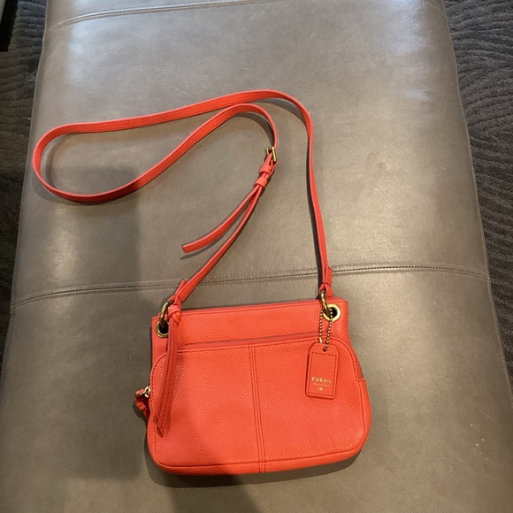 Fossil Handbags - Fossil Vibrant Melon Leather Crossbody Bag in EUC
